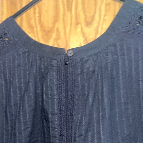 Chic Black Ruffled Women's Blouse - Picture 6 of 9